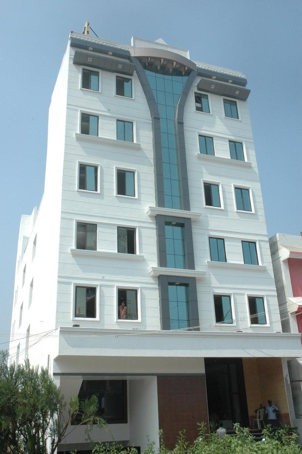 Hotel Mgr Pondicherry Bagian luar foto
